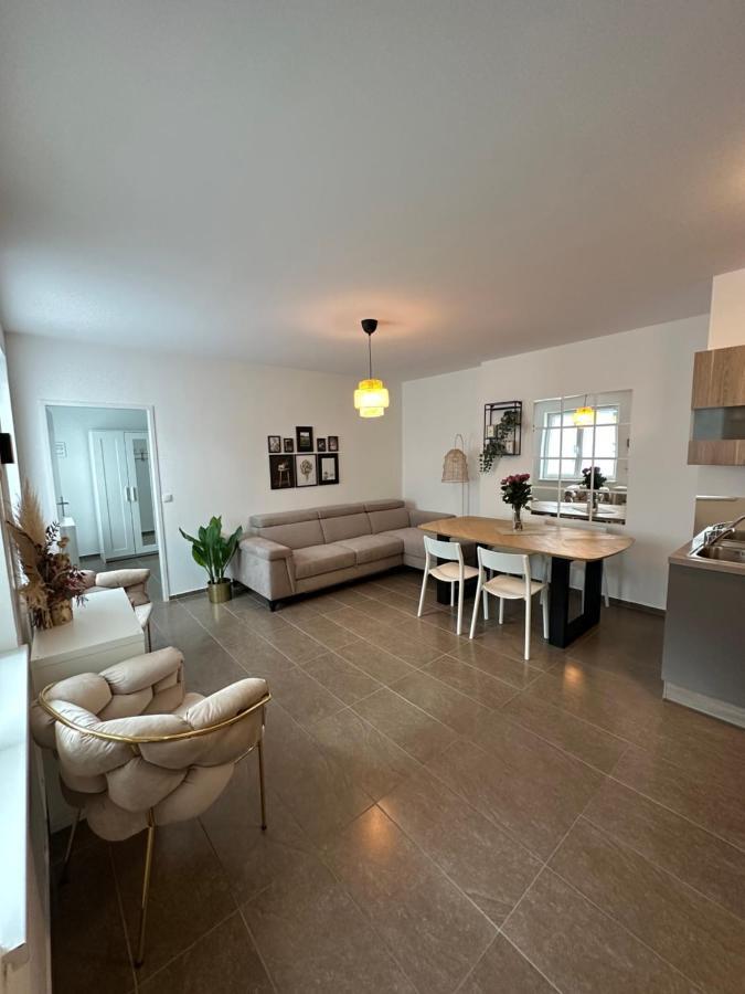 Modernes Haus Naehe Parndorf Apartment Bruck an der Leitha Exterior foto